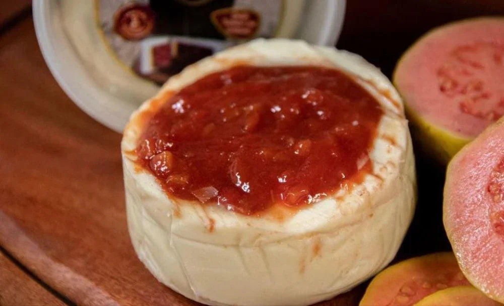 Queijo Trufado com Goiabada